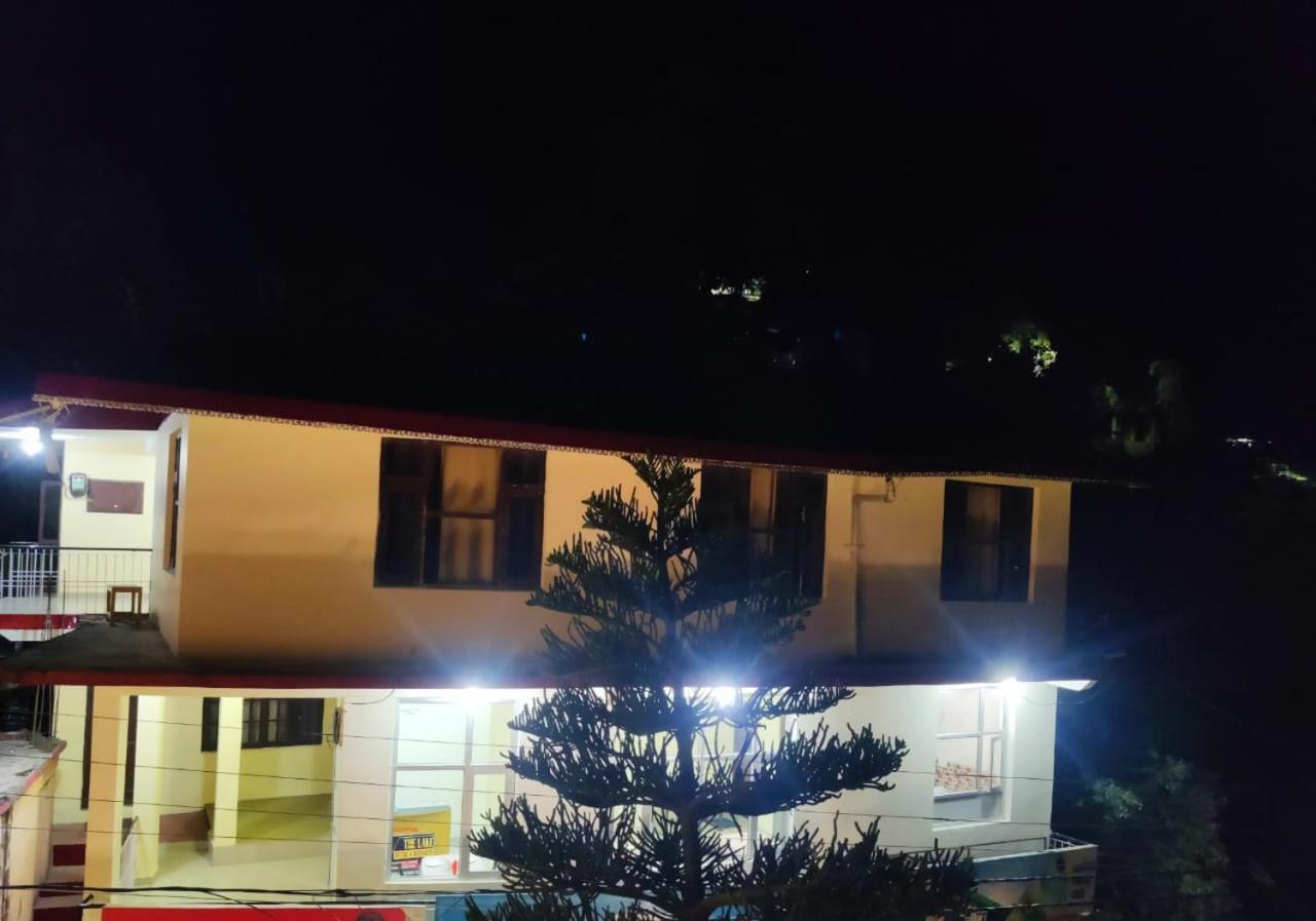 The Lake Cottage By Vrb Hotels Mcleodganj ダラムシャーラー エクステリア 写真
